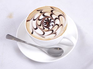 城市生活的速写 甜点、饮品与快餐的日常交响